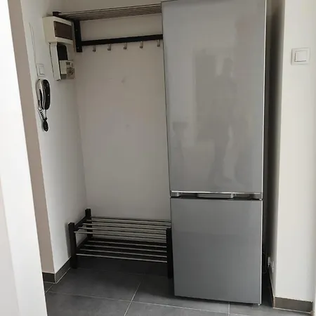 Yellow In Lejlighed *