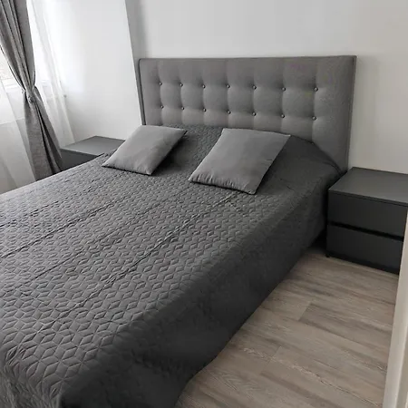 Apartamento Yellow In *